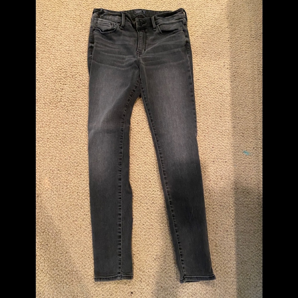 Hollister skinny jeans